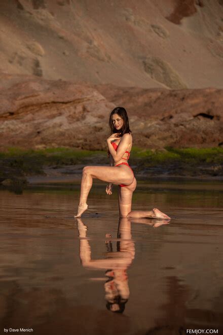 Amateur Girl Ovi Porn Pic