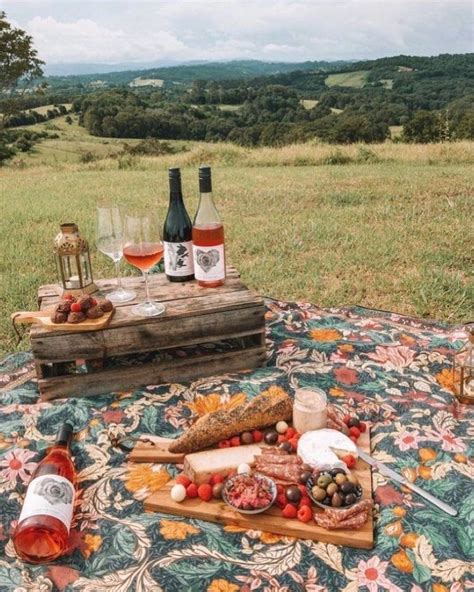 Aesthetics On Twitter Want… Agar We Heart It Picnic Blanket