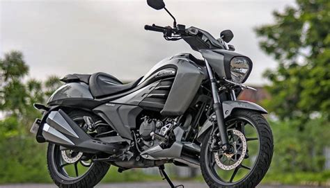 Suzuki Intruder 155 FI First Ride Review