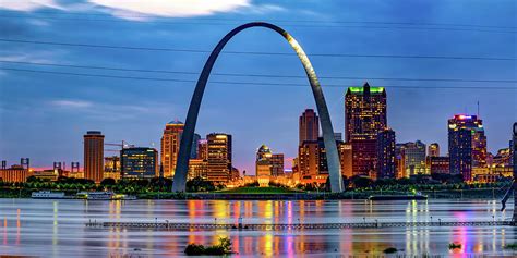 Gateway Arch And Saint Louis Panoramic Skyline Photograph By Gregory