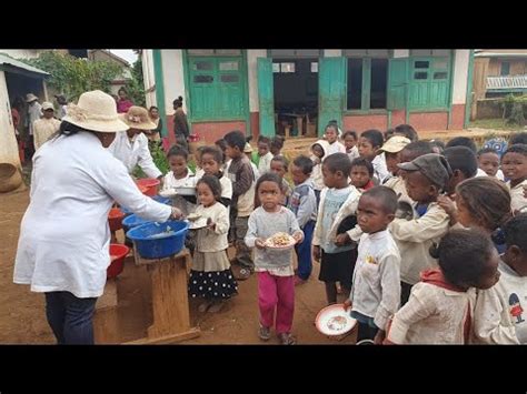 Cantines Scolaires Madagascar Dans L Cole Publique D Alatsinainy