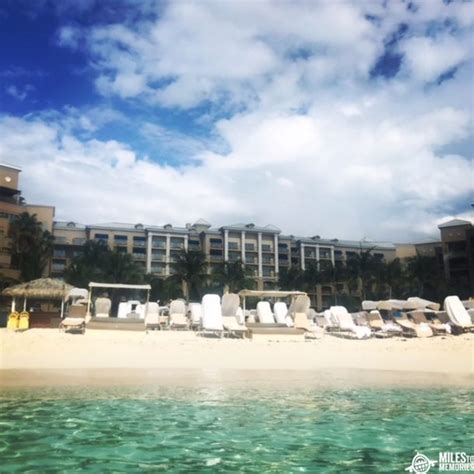 Review: The Ritz-Carlton Grand Cayman