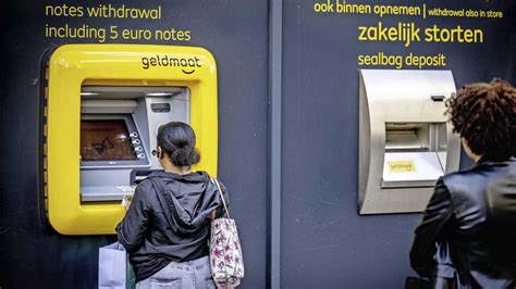 Ing Laat Klanten Contant Geld Opnemen Zonder Pasje Geld Telegraafnl