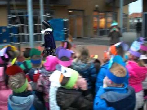 Sinterklaas Op Het Plein OBS De Zuidooster Groep 4 B YouTube