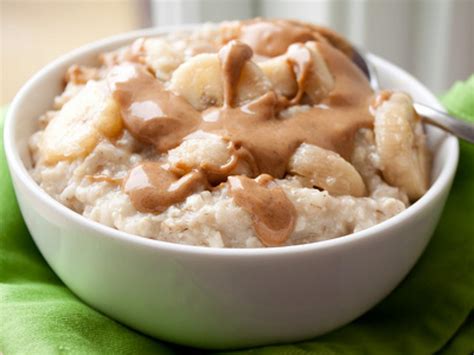 Peanut Butter Banana Oatmeal Recipe And Nutrition Eat This Much