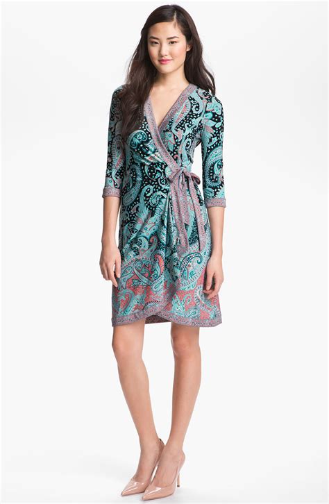 Bcbgmaxazria Caron V Neck Floral Dress In Blue Lyst