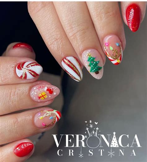 Pin By Bianka Lopes On Unhas Xmas Nails Holiday Nails Christmas