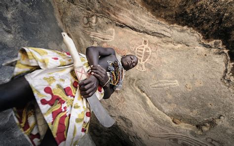 Pinturas rupestres do Namibe classificadas como património histórico