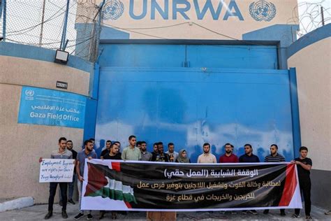 Guterres: UN to Punish Staffers Involved in 'Terror,' Urges UNRWA Funding