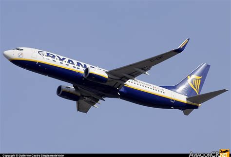 EI EMF Ryanair Boeing 737 8AS AviacionCR Net