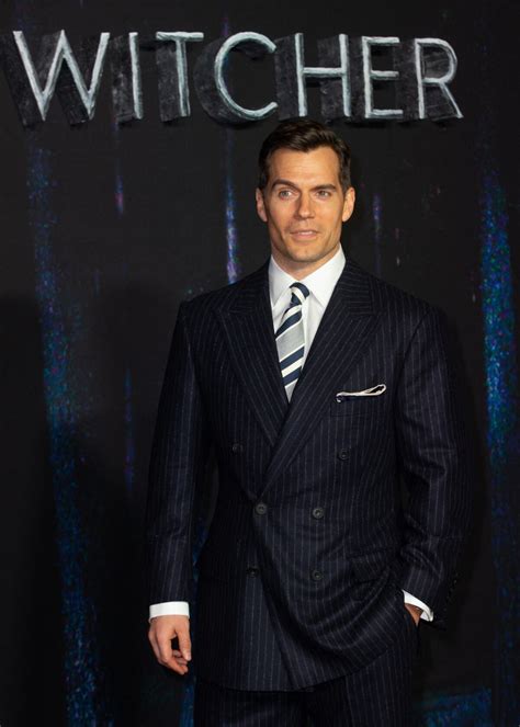 Photo Henry Cavill Première De La Saison 2 De La Série The Witcher