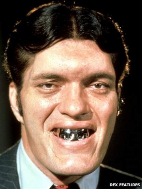 Richard Kiel James Bond Villain Jaws Actor Dies At 74 Bbc News