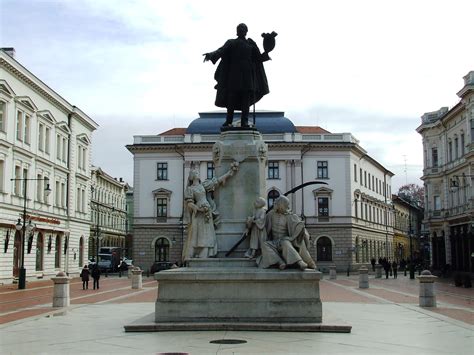 Banco De Imagens Arquitetura Cidade Palácio Monumento Estátua