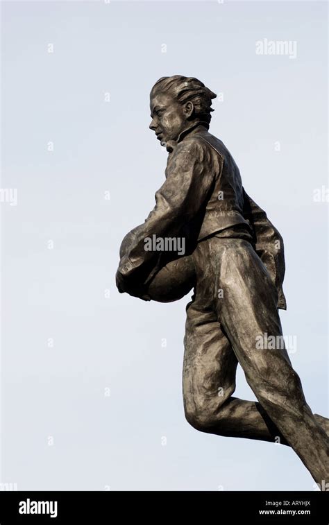 William Webb Ellis Statue Rugby Warwickshire England Uk Stock Photo