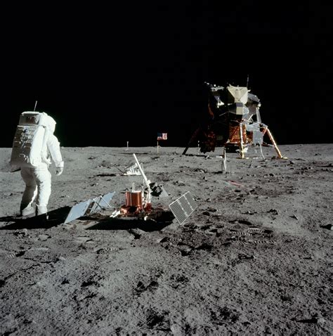 Apollo 11 Seismic Experiment - Moon: NASA Science