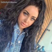 Amyuncensored Nude Leaks Fapopedia