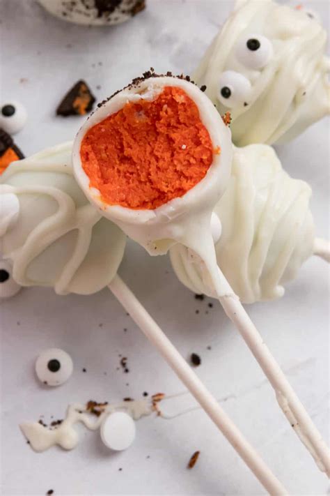 The Easiest Halloween Cake Pops | Lemons & Zest