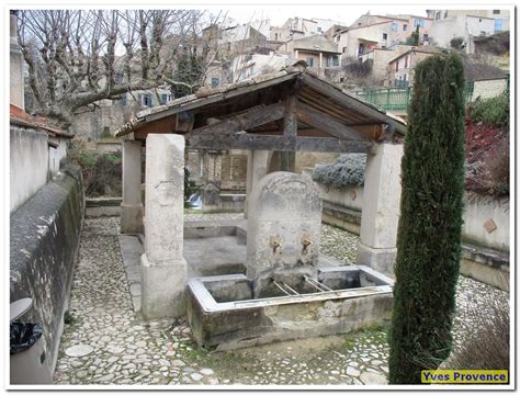 84 La Tour D Aigues RandoCool Une Boucle Le Lavoir Flickr