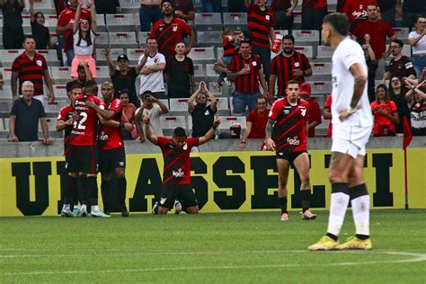 Atuações Do Athletico Vitor Roque Encerra Jejum De 16 Jogos Contra O