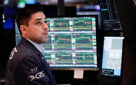 Indicadores Wall Street Abre En Rojo Y El Dow Jones Baja Un