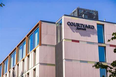 Courtyard by Marriott Edinburgh West Edinburgh | Bookonline.com