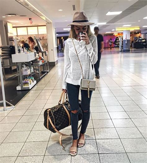 13 Looks de aeropuerto que te harán ver mega chic Es la Moda