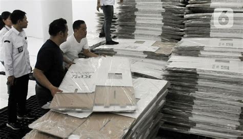 KPU Administrasi Jakarta Pusat Terima Logistik Tahap Pertama Pemilu