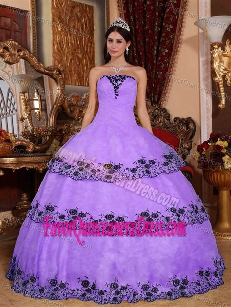 Memorable Lavender Organza Ball Gown Sweet Sixteen Dress With Embroidery