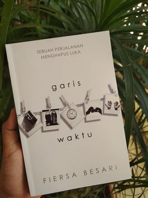 Novel Fiersa Besari Garis Waktu Seputar Sarjana