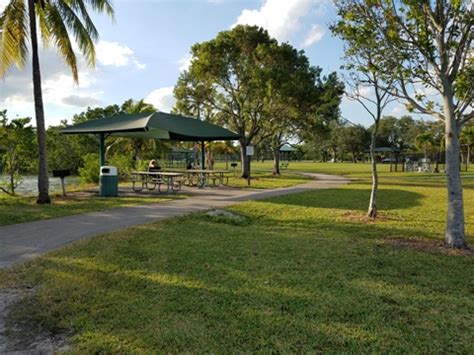 West Lake Park, South FL Biking Spot. E-Z Map, Photos.