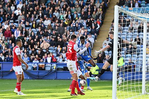 Sheffield Wednesday star produces 'incredibly bright' display during ...