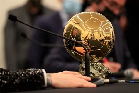 Lionel Messi Tidak Masuk Nominasi Ballon D Or Untuk Pertama Kalinya