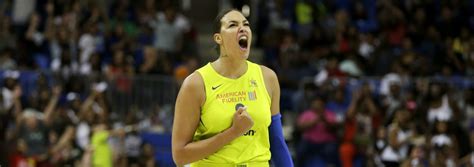 Cambage Fowles And Vandersloot Earn 2018 WNBA Peak Performer Awards WNBA