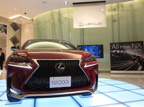 Lexus NX 200t Shows Up In New Matador Red Mica Autoevolution