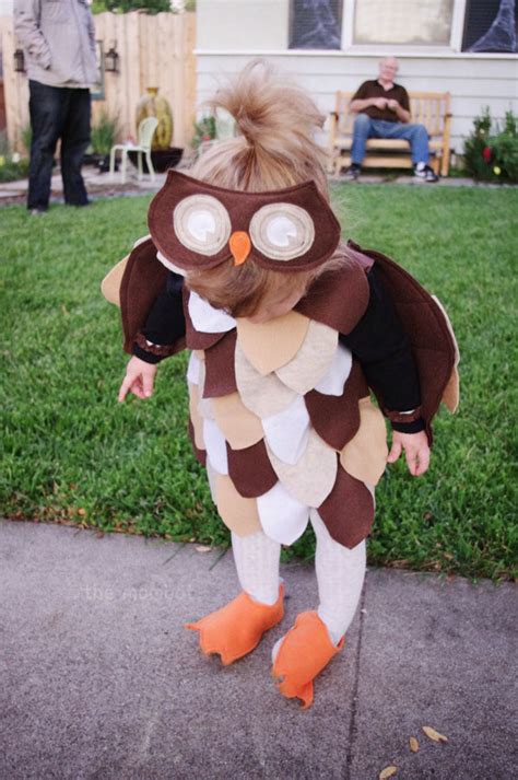 DIY owl Halloween costume - The Mombot