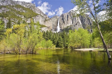 Merced River and Yosemite Falls jigsaw puzzle in Waterfalls puzzles on ...