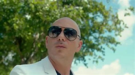 Pitbull - Fun ft. Chris Brown (OFFICIAL MUSIC VIDEO) | VEVO 2015 ...