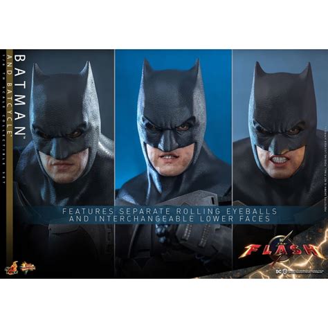 Batman And Batcycle MMS Hot Toys Figure The Flash