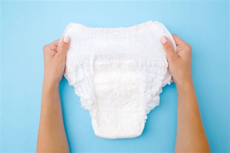 Advantages of using incontinence products for adults - HealthGardeners