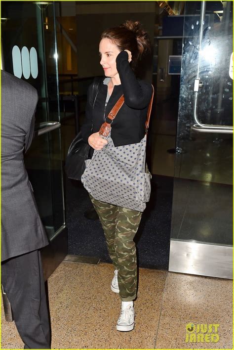 Tina Fey Speaks On Celeb Nude Photo Scandal It S Not Their Fault