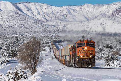 BNSF 7059 East Darling Az Jake Siegel Flickr