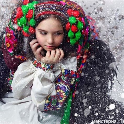 Ancient Ukrainian Headdresses Are Making A Stunning Comeback The