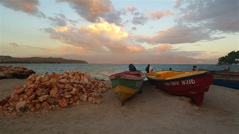 What to Do and Where to Stay in Treasure Beach, Jamaica