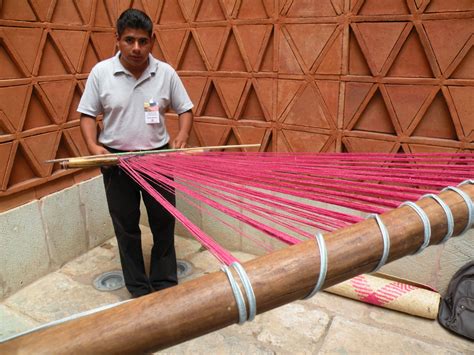 Backstrap Loom Weaving of Oaxaca | Oaxaca Cultural Navigator ...