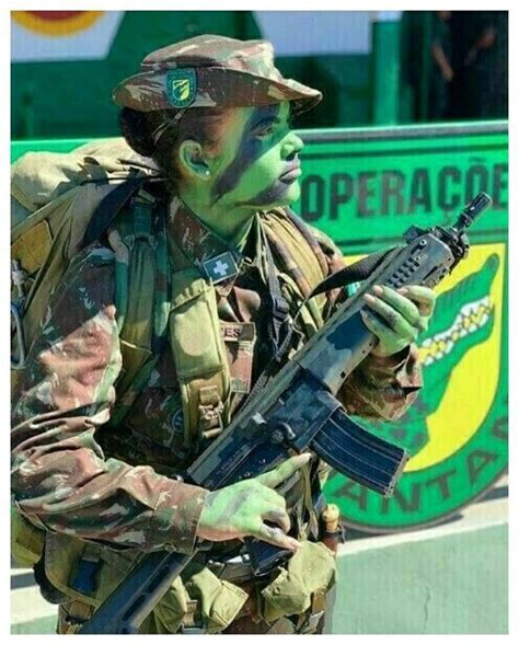 Brazilian 🇧🇷female Army Soldier Exército Brasileiro 🇧🇷 Em 2021