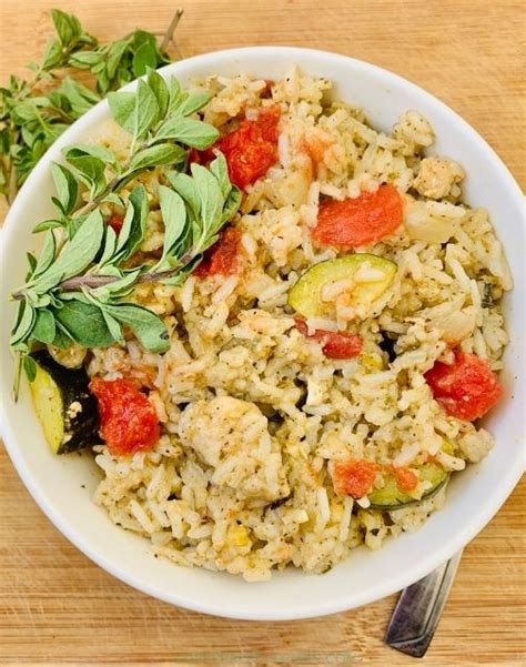 One Pot Italian Chicken And Rice · Coffee Fit Kitchen