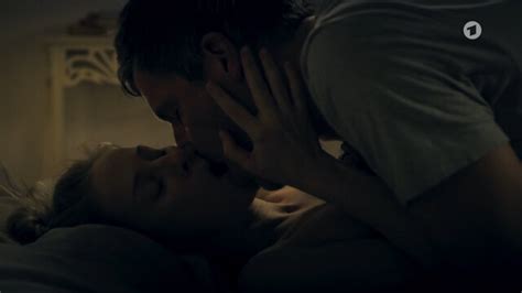 Nude Video Celebs Marlene Morreis Sexy Der Danemark Krimi Rauhnachte