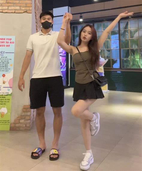 Tan Ch Y V I Nhan S C B N G I Nh M M Nh D Ng Th Ra L Hot Tiktoker N I R N R N