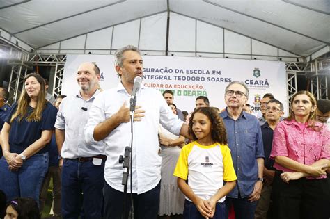 Governo do Ceará fortalece educação em Sobral inauguração de dois