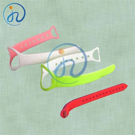 Lsr Overmolding Watch Band Manufacturer Silicone Overmolding